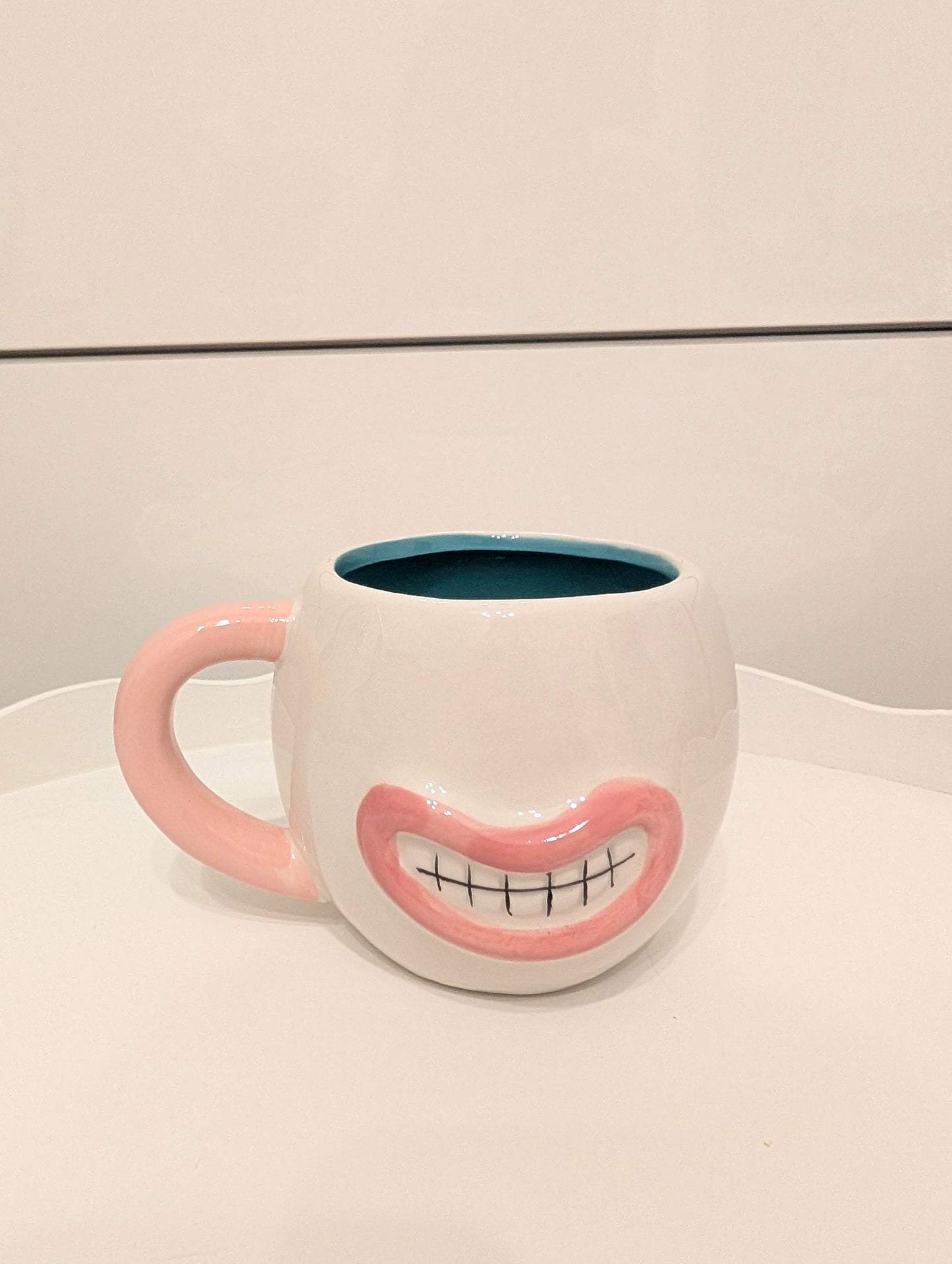 Uśmiechnięty kubek!